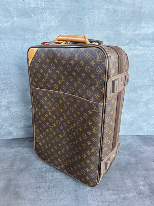 Louis Vuitton Carry On Luggage